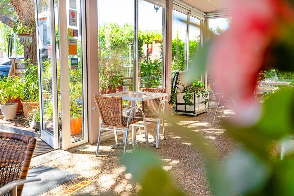 Logis Hotel- Hotel Restaurant Le Rialto Le Sequestre المظهر الخارجي الصورة