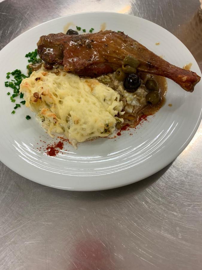 Logis Hotel- Hotel Restaurant Le Rialto Le Sequestre المظهر الخارجي الصورة