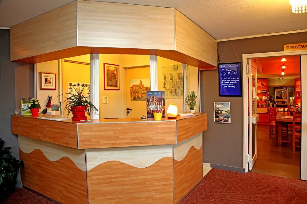 Logis Hotel- Hotel Restaurant Le Rialto Le Sequestre المظهر الخارجي الصورة